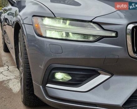 Вольво С60 2018 у Києві на Automoto.ua Сірий Вольво С60, об'ємом двигуна 2 л та пробігом 127 тис. км за 29000 $, фото 23 на Automoto.ua