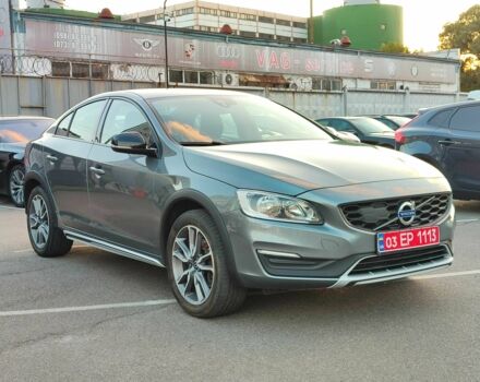 Вольво С60 2018 в Киеве на Automoto.ua Серый Вольво С60, объемом двигателя 2 л и пробегом 238 тыс. км за 19600 $, фото 5 на Automoto.ua