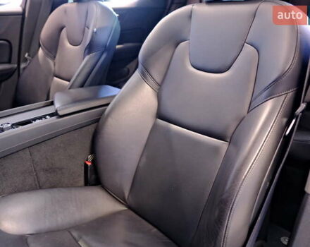 Вольво С60 2018 в Одессе на Automoto.ua Серый Вольво С60, объемом двигателя 2 л и пробегом 97 тыс. км за 16900 $, фото 33 на Automoto.ua