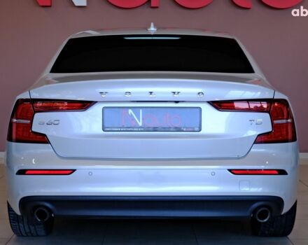 Серый Вольво С60, объемом двигателя 2 л и пробегом 97 тыс. км за 16900 $, фото 5 на Automoto.ua