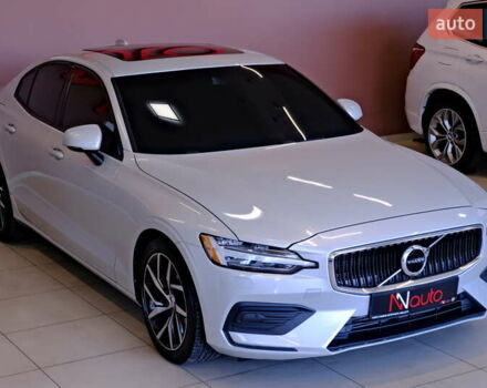 Вольво С60 2018 в Одессе на Automoto.ua Серый Вольво С60, объемом двигателя 2 л и пробегом 97 тыс. км за 16900 $, фото 3 на Automoto.ua