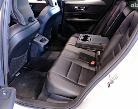 Серый Вольво С60, объемом двигателя 2 л и пробегом 97 тыс. км за 16900 $, фото 7 на Automoto.ua