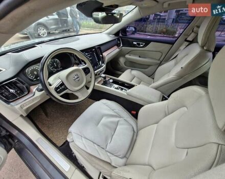 Серый Вольво С60, объемом двигателя 2 л и пробегом 127 тыс. км за 26500 $, фото 7 на Automoto.ua