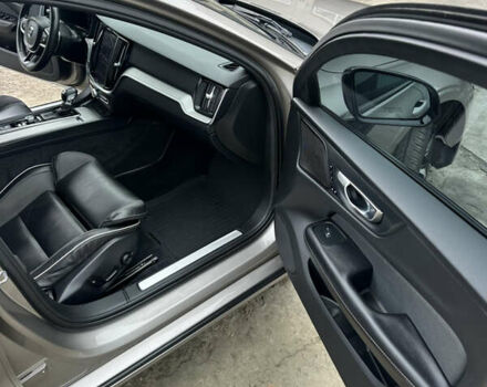 Серый Вольво С60, объемом двигателя 1.97 л и пробегом 208 тыс. км за 19800 $, фото 16 на Automoto.ua