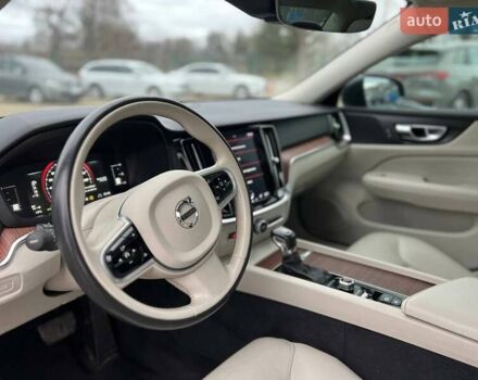 Серый Вольво С60, объемом двигателя 2 л и пробегом 102 тыс. км за 17800 $, фото 19 на Automoto.ua