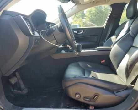 Серый Вольво С60, объемом двигателя 0 л и пробегом 114 тыс. км за 5800 $, фото 6 на Automoto.ua