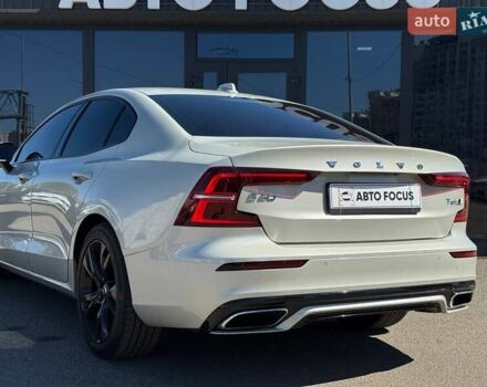 Серый Вольво С60, объемом двигателя 1.98 л и пробегом 70 тыс. км за 25990 $, фото 7 на Automoto.ua