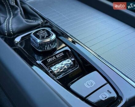 Серый Вольво С60, объемом двигателя 1.98 л и пробегом 70 тыс. км за 25990 $, фото 35 на Automoto.ua