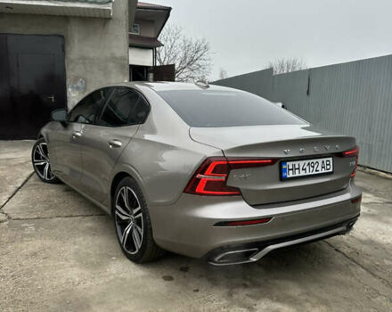 Серый Вольво С60, объемом двигателя 1.97 л и пробегом 208 тыс. км за 19800 $, фото 3 на Automoto.ua