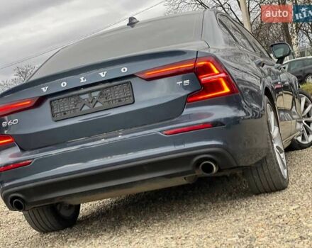 Серый Вольво С60, объемом двигателя 2 л и пробегом 102 тыс. км за 17800 $, фото 5 на Automoto.ua