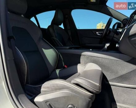 Серый Вольво С60, объемом двигателя 1.98 л и пробегом 70 тыс. км за 25990 $, фото 13 на Automoto.ua