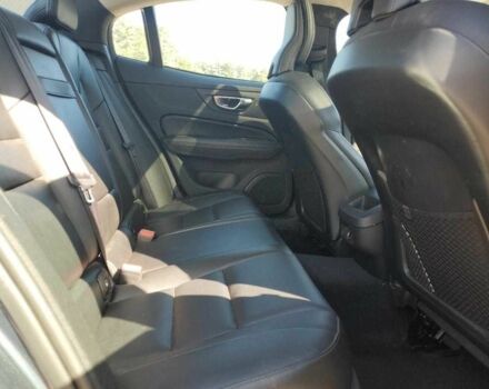 Серый Вольво С60, объемом двигателя 0 л и пробегом 114 тыс. км за 5800 $, фото 9 на Automoto.ua