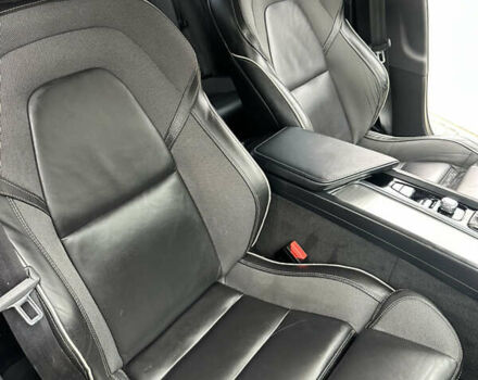 Серый Вольво С60, объемом двигателя 1.97 л и пробегом 208 тыс. км за 19800 $, фото 21 на Automoto.ua