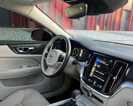 Серый Вольво С60, объемом двигателя 1.97 л и пробегом 137 тыс. км за 19999 $, фото 24 на Automoto.ua