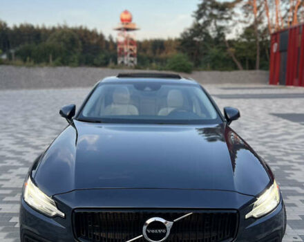 Серый Вольво С60, объемом двигателя 1.97 л и пробегом 137 тыс. км за 19999 $, фото 4 на Automoto.ua