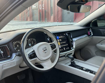 Серый Вольво С60, объемом двигателя 1.97 л и пробегом 137 тыс. км за 19999 $, фото 21 на Automoto.ua