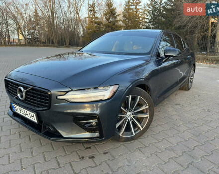 Серый Вольво С60, объемом двигателя 1.97 л и пробегом 106 тыс. км за 23500 $, фото 1 на Automoto.ua