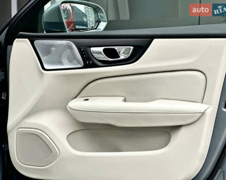 Серый Вольво С60, объемом двигателя 1.97 л и пробегом 72 тыс. км за 32500 $, фото 53 на Automoto.ua