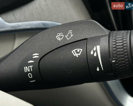 Серый Вольво С60, объемом двигателя 1.97 л и пробегом 72 тыс. км за 32500 $, фото 48 на Automoto.ua