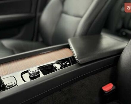 Серый Вольво С60, объемом двигателя 1.97 л и пробегом 78 тыс. км за 31500 $, фото 37 на Automoto.ua