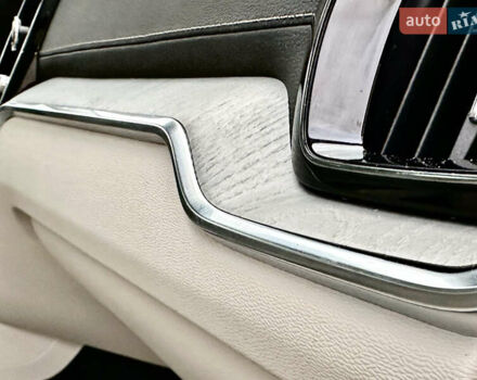 Серый Вольво С60, объемом двигателя 1.97 л и пробегом 72 тыс. км за 32500 $, фото 65 на Automoto.ua