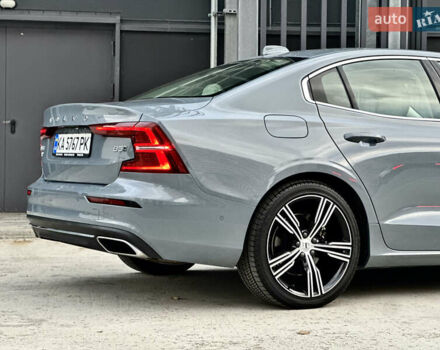 Серый Вольво С60, объемом двигателя 1.97 л и пробегом 72 тыс. км за 32500 $, фото 7 на Automoto.ua