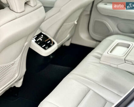 Серый Вольво С60, объемом двигателя 1.97 л и пробегом 72 тыс. км за 32500 $, фото 56 на Automoto.ua