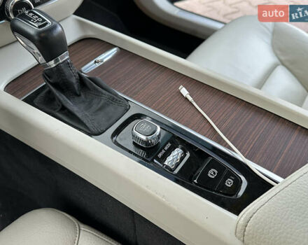 Серый Вольво С60, объемом двигателя 1.97 л и пробегом 106 тыс. км за 23500 $, фото 32 на Automoto.ua