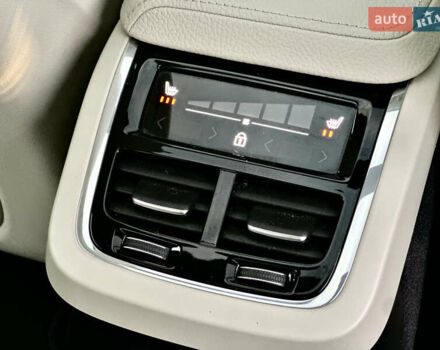 Серый Вольво С60, объемом двигателя 1.97 л и пробегом 72 тыс. км за 32500 $, фото 73 на Automoto.ua