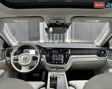 Серый Вольво С60, объемом двигателя 1.97 л и пробегом 72 тыс. км за 32500 $, фото 30 на Automoto.ua