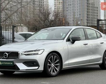 Серый Вольво С60, объемом двигателя 1.97 л и пробегом 78 тыс. км за 31500 $, фото 3 на Automoto.ua