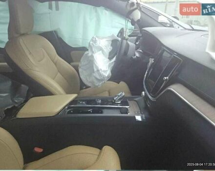 Серый Вольво С60, объемом двигателя 1.97 л и пробегом 9 тыс. км за 13500 $, фото 5 на Automoto.ua