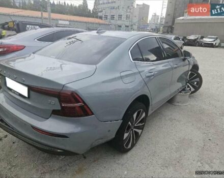 Серый Вольво С60, объемом двигателя 1.97 л и пробегом 9 тыс. км за 13500 $, фото 1 на Automoto.ua