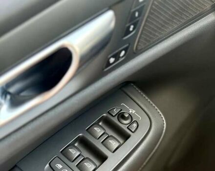 Вольво С60 2023 в Киеве на Automoto.ua Серый Вольво С60, объемом двигателя 1.97 л и пробегом 9 тыс. км за 31500 $, фото 30 на Automoto.ua