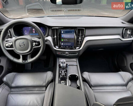 Серый Вольво С60, объемом двигателя 2 л и пробегом 23 тыс. км за 39800 $, фото 21 на Automoto.ua