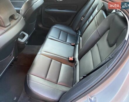 Серый Вольво С60, объемом двигателя 1.97 л и пробегом 5 тыс. км за 28900 $, фото 8 на Automoto.ua