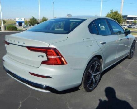 Серый Вольво С60, объемом двигателя 2 л и пробегом 23 тыс. км за 9000 $, фото 3 на Automoto.ua