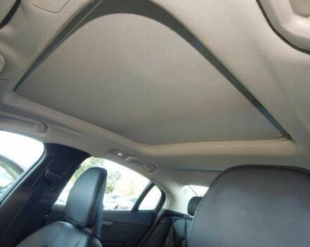 Серый Вольво С60, объемом двигателя 2 л и пробегом 23 тыс. км за 9000 $, фото 7 на Automoto.ua