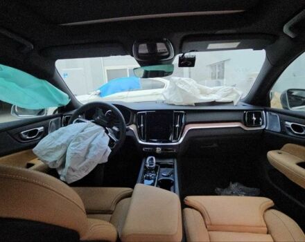 Сірий Вольво С60, об'ємом двигуна 2 л та пробігом 8 тис. км за 15000 $, фото 7 на Automoto.ua