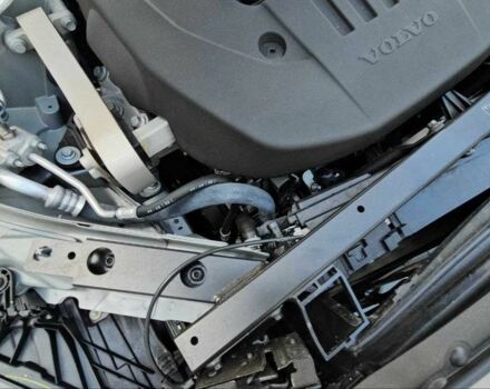 Сірий Вольво С60, об'ємом двигуна 2 л та пробігом 8 тис. км за 15000 $, фото 8 на Automoto.ua