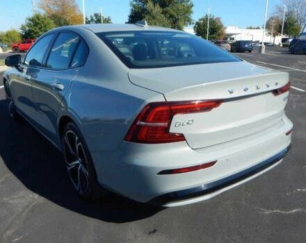 Серый Вольво С60, объемом двигателя 2 л и пробегом 23 тыс. км за 9000 $, фото 2 на Automoto.ua