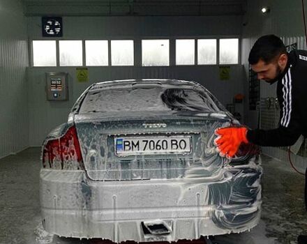 Сірий Вольво С60, об'ємом двигуна 2.3 л та пробігом 0 тис. км за 3000 $, фото 1 на Automoto.ua
