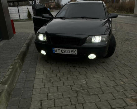 Серый Вольво С60, объемом двигателя 2.4 л и пробегом 328 тыс. км за 4999 $, фото 1 на Automoto.ua