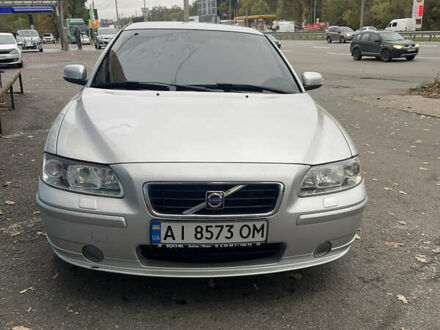 Вольво С60 2006 в Киеве на Automoto.ua Серый Вольво С60, объемом двигателя 2.4 л и пробегом 229 тыс. км за 9800 $, фото 1 на Automoto.ua