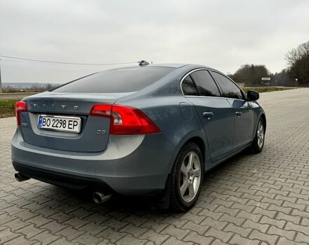 Сірий Вольво С60, об'ємом двигуна 2.4 л та пробігом 289 тис. км за 10500 $, фото 1 на Automoto.ua