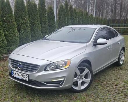 Серый Вольво С60, объемом двигателя 2.5 л и пробегом 139 тыс. км за 10400 $, фото 1 на Automoto.ua