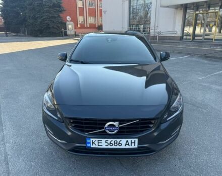 Серый Вольво С60, объемом двигателя 2 л и пробегом 187 тыс. км за 12700 $, фото 1 на Automoto.ua