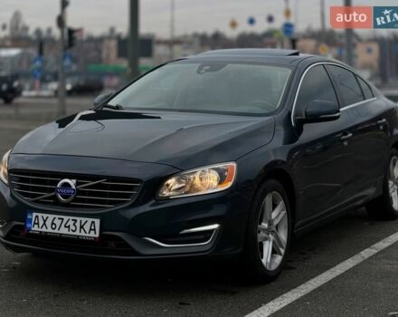 Серый Вольво С60, объемом двигателя 1.97 л и пробегом 163 тыс. км за 9200 $, фото 1 на Automoto.ua