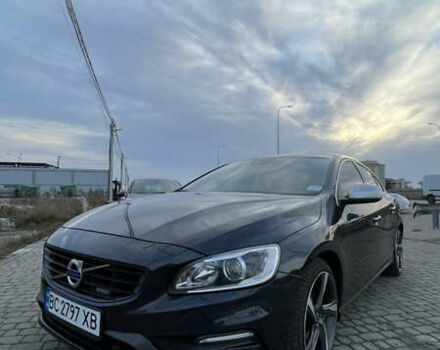 Серый Вольво С60, объемом двигателя 1.97 л и пробегом 225 тыс. км за 14700 $, фото 1 на Automoto.ua