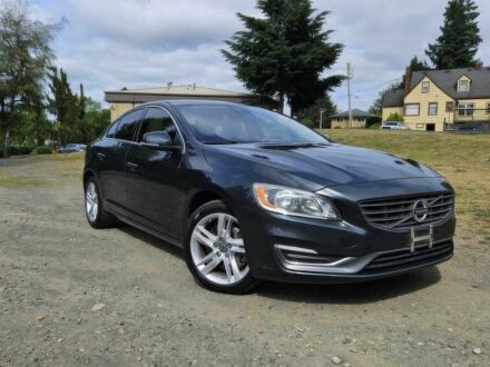 Серый Вольво С60, объемом двигателя 2.5 л и пробегом 82 тыс. км за 8700 $, фото 1 на Automoto.ua